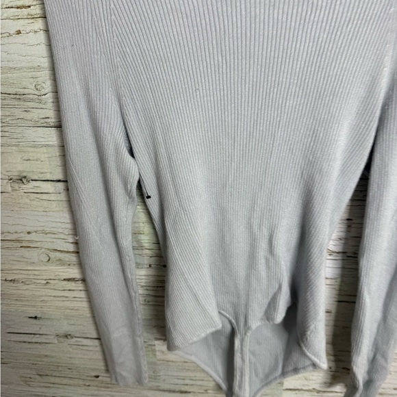 Abercrombie & Fitch Knit V-Neck Sweater Bodysuit blue size xl NWT - Picture 8 of 11